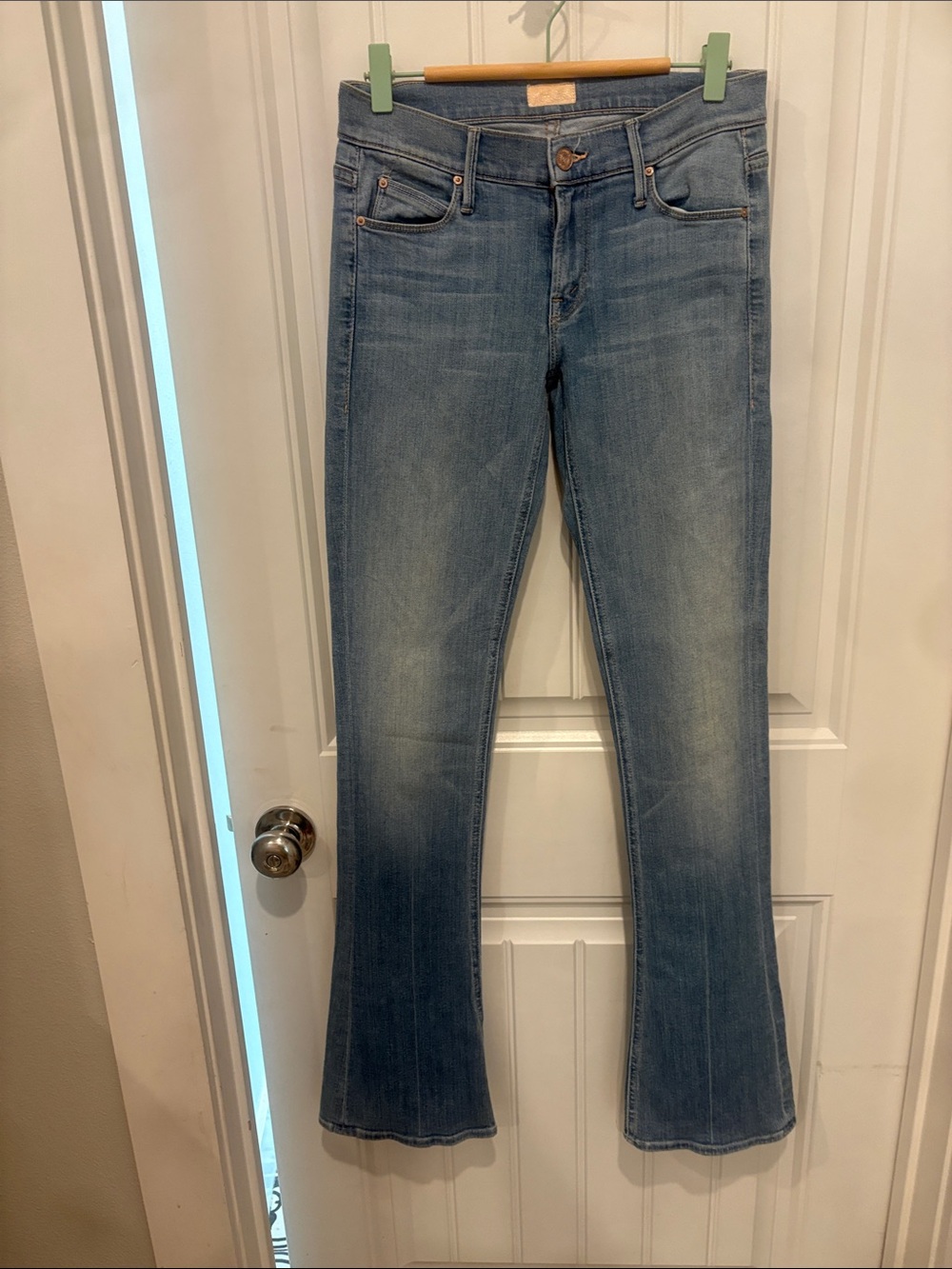 MOTHER The Runaway Bootcut Flare Jeans Medium Wash Blue Denim Size